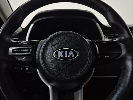 Kia Rio, 2020 года, пробег 80387 км