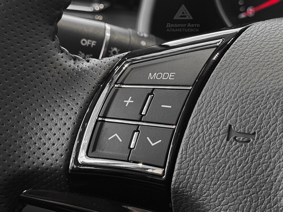 Haval M6 Family, серебряный