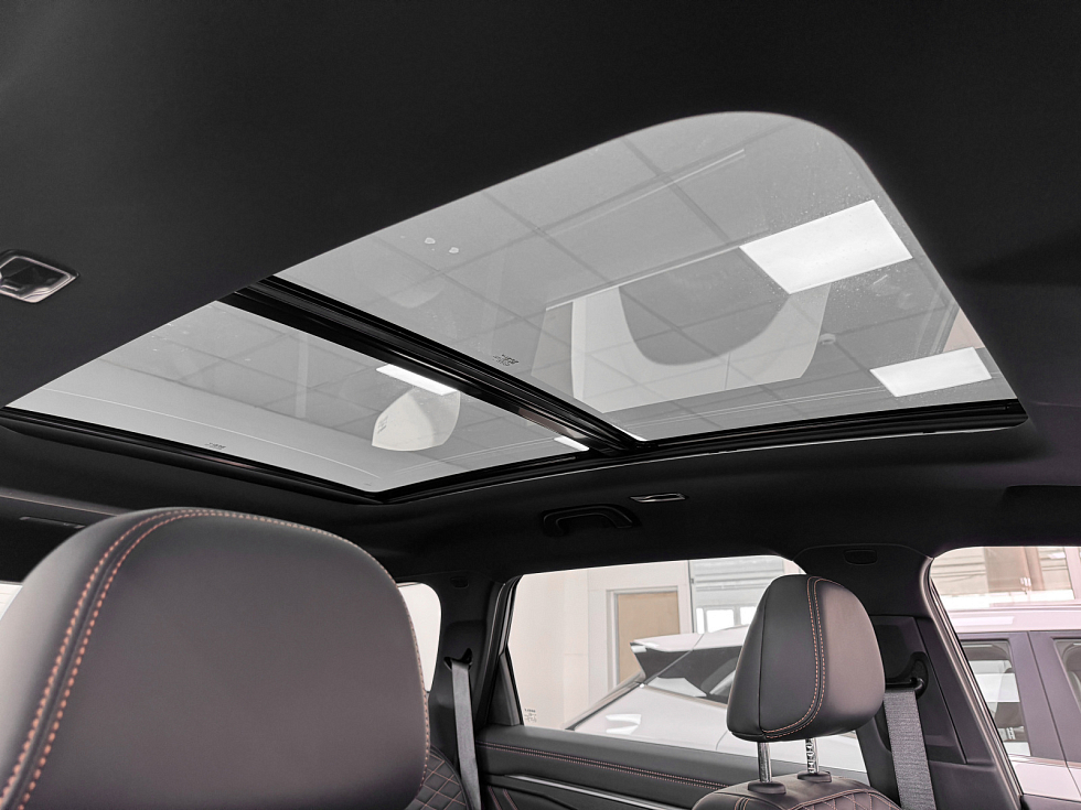 Geely Okavango Flagship, серый