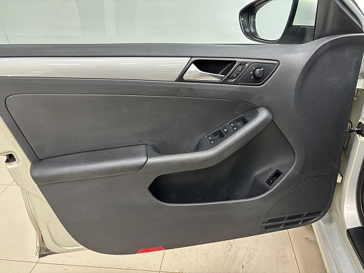Volkswagen Jetta, 2015 года, пробег 100209 км