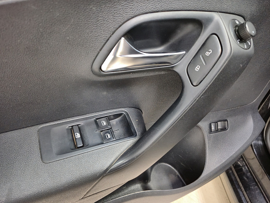 Volkswagen Polo Life, 2015 года, пробег 167495 км