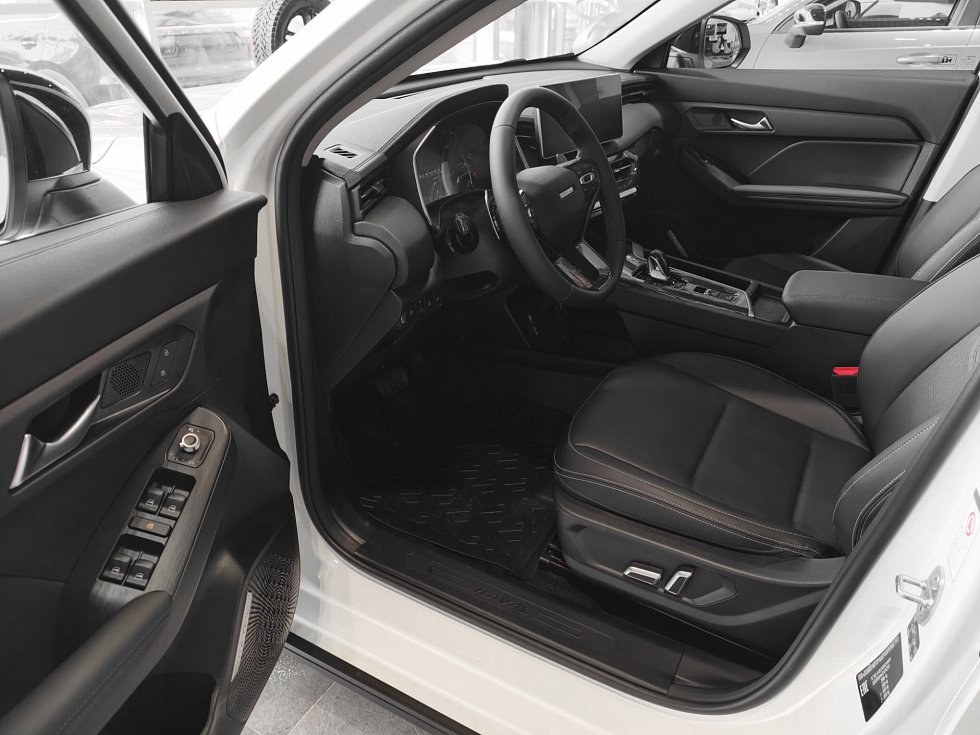 Haval Jolion Премиум, белый
