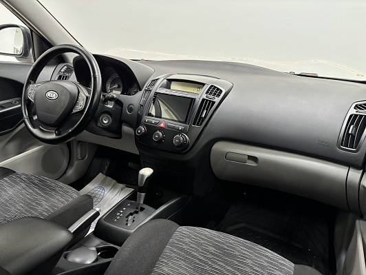 Kia Ceed Комфорт, 2008 года, пробег 246342 км