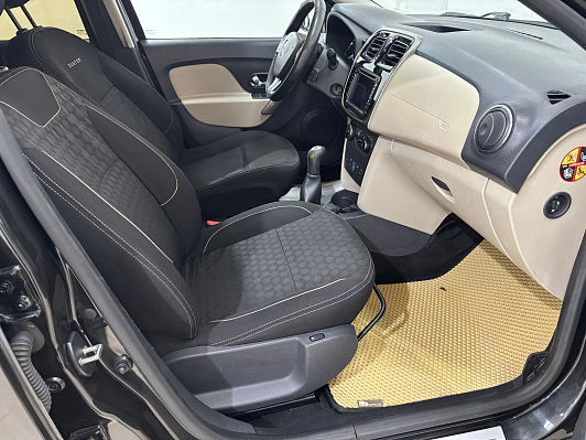 Renault Logan Luxe Privilege, 2015 года, пробег 272365 км