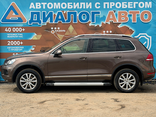 Volkswagen Touareg, 2013 года, пробег 198980 км