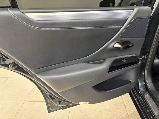 Lexus ES Luxury, 2022 года, пробег 40184 км