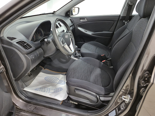 Hyundai Solaris Active, 2015 года, пробег 202968 км