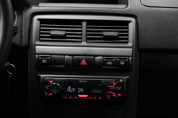 Lada (ВАЗ) Priora Comfort 21705-42-058, 2017 года, пробег 123842 км