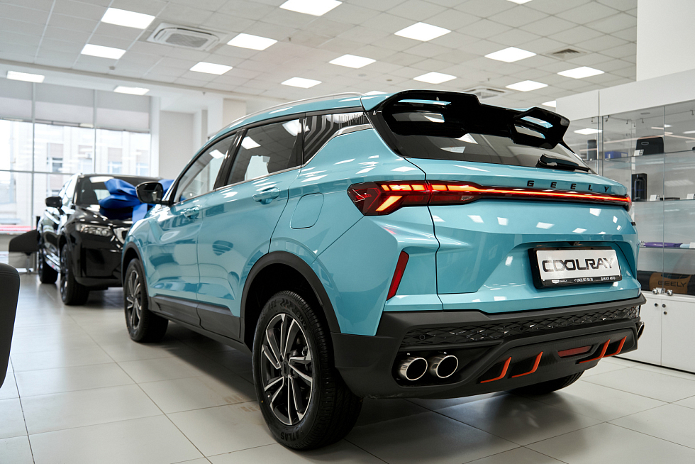 Geely Coolray Flagship, голубой