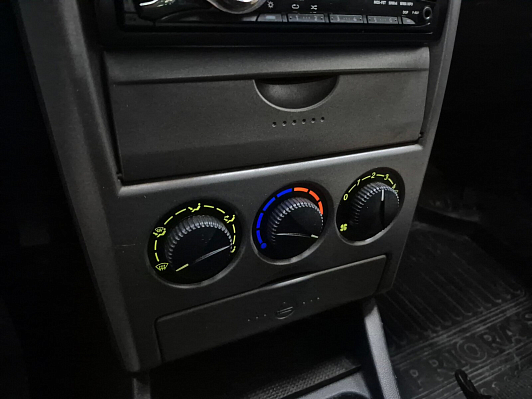 Lada (ВАЗ) Priora Норма, 2012 года, пробег 64887 км