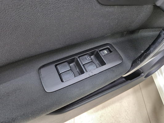 Nissan Qashqai SE, 2012 года, пробег 174638 км