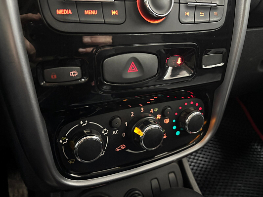 Renault Duster Privilege, 2012 года, пробег 187194 км