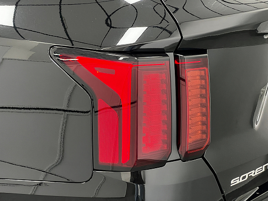 Kia Sorento Prestige, 2023 года, пробег 50000 км