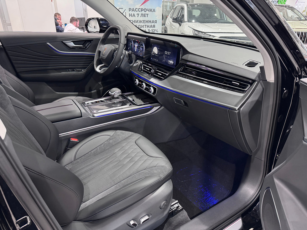 Hongqi HS5 Делюкс (Deluxe), черный