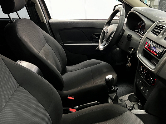 Renault Logan Life, 2021 года, пробег 51000 км