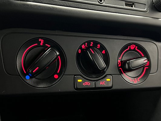 Volkswagen Polo Comfortline, 2018 года, пробег 122000 км