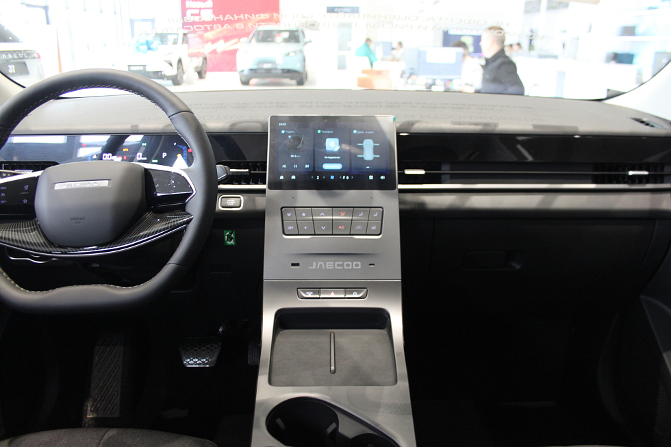 Jaecoo J6 Актив, белый