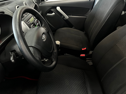 Lada (ВАЗ) Granta Luxe Prestige Glonass 21917-52-00E, 2017 года, пробег 147000 км
