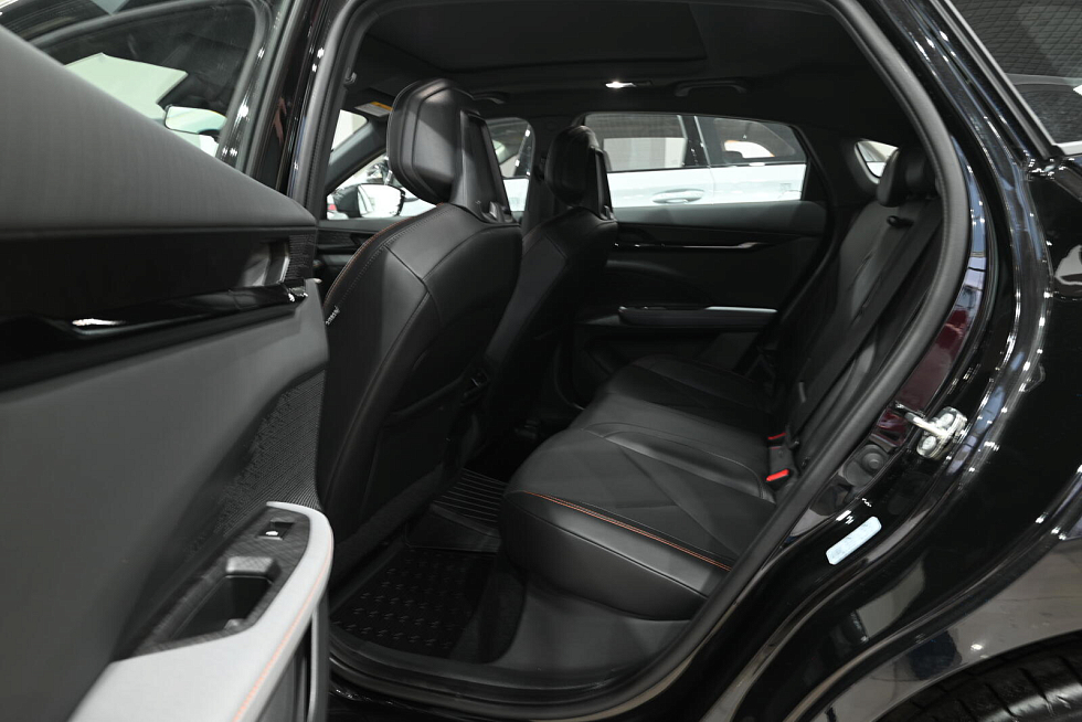 Changan UNI-V LX, черный