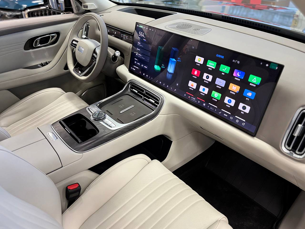 Geely Galaxy M9 Long Range, зеленый