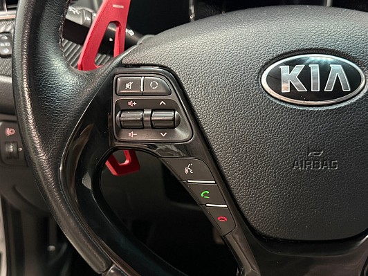 Kia Ceed Prestige, 2016 года, пробег 134415 км