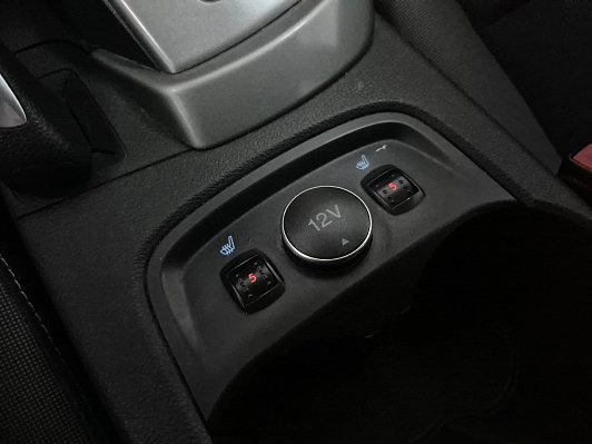 Ford Focus SYNC Edition, 2012 года, пробег 214280 км