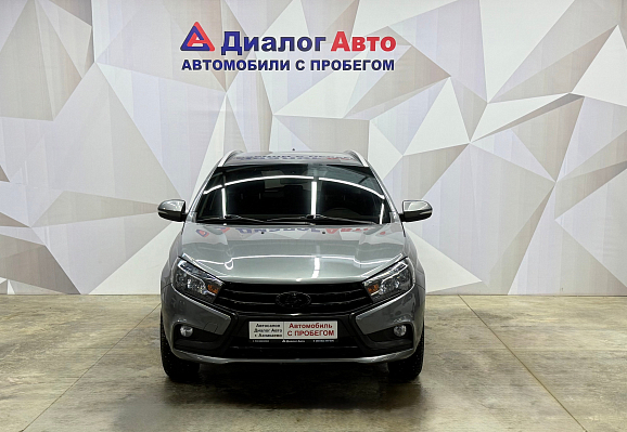 Lada (ВАЗ) Vesta Luxe, 2018 года, пробег 71538 км