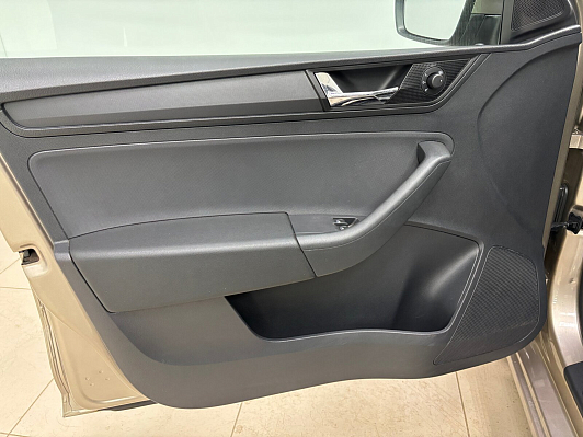 Skoda Rapid Hockey Edition Active, 2018 года, пробег 105178 км