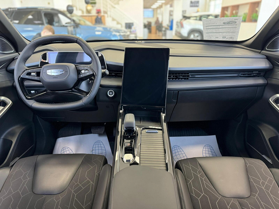 Geely Cityray Флагман, белый