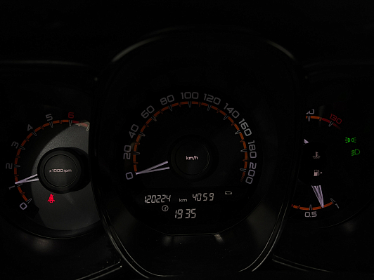 Lada (ВАЗ) Vesta Comfort, 2018 года, пробег 120210 км