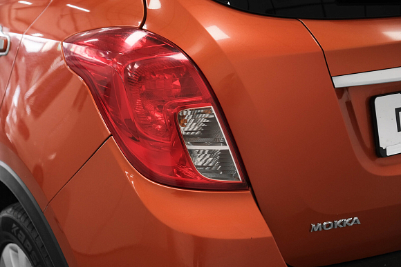 Opel Mokka Enjoy, 2015 года, пробег 163000 км