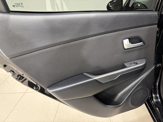 Kia Rio, 2017 года, пробег 84397 км