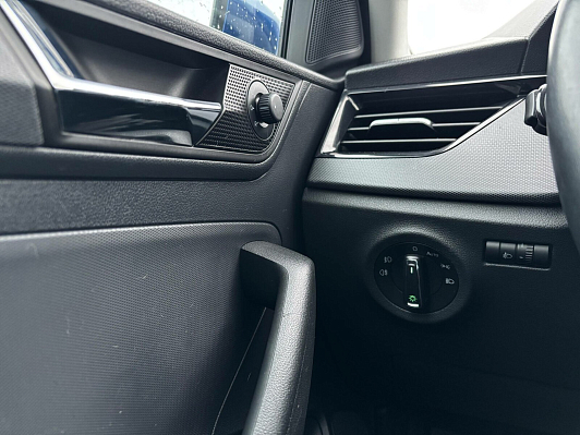 Skoda Rapid Hockey Edition, 2021 года, пробег 83829 км