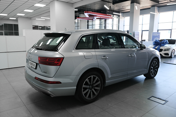 Audi Q7 Business, 2015 года, пробег 185389 км