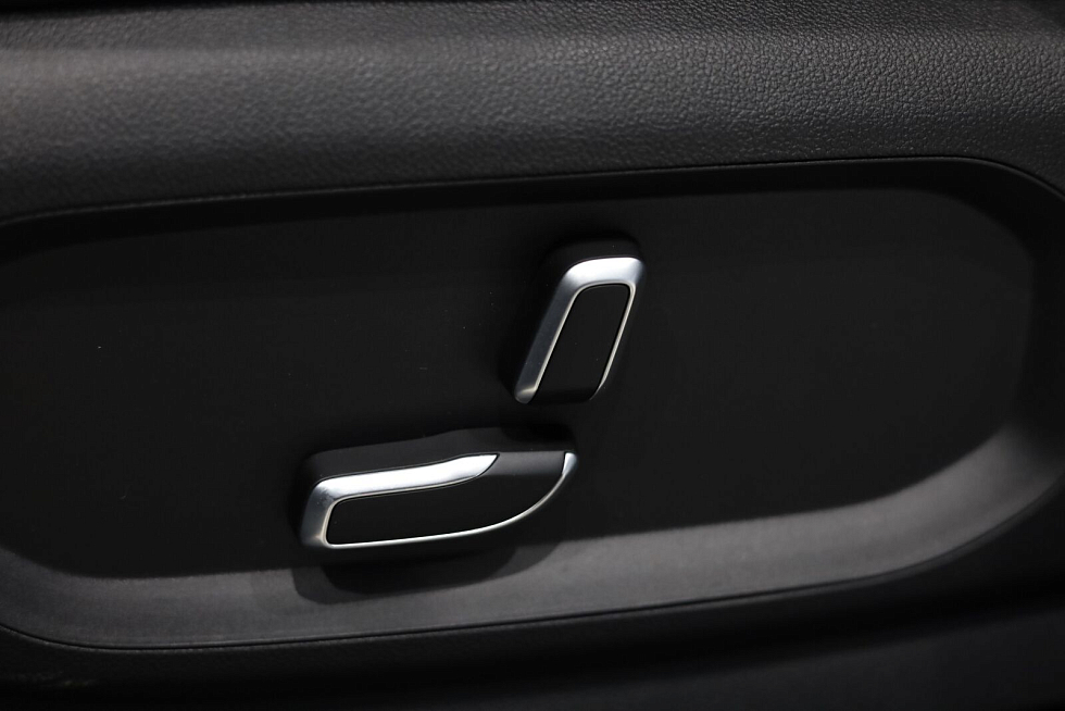 Omoda C7 Active, серебряный