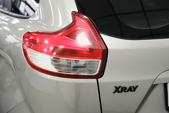 Lada (ВАЗ) XRAY Comfort, 2017 года, пробег 105000 км