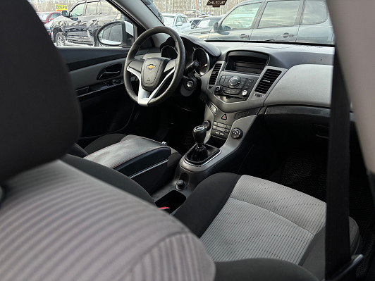 Chevrolet Cruze LS, 2012 года, пробег 299169 км