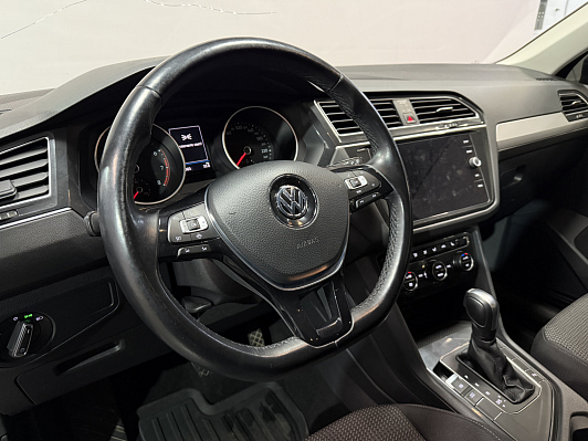 Volkswagen Tiguan Winter Edition, 2019 года, пробег 123369 км