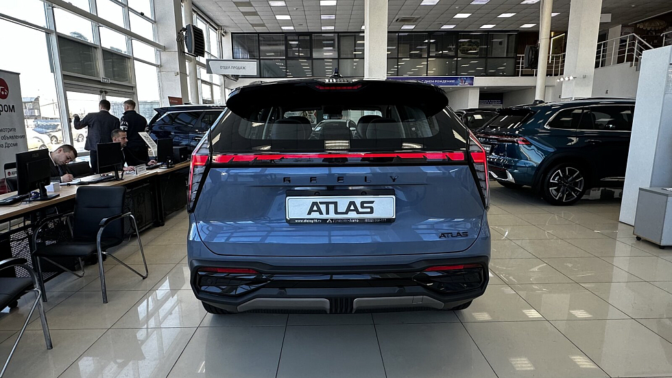 Geely Atlas Flagship, серый