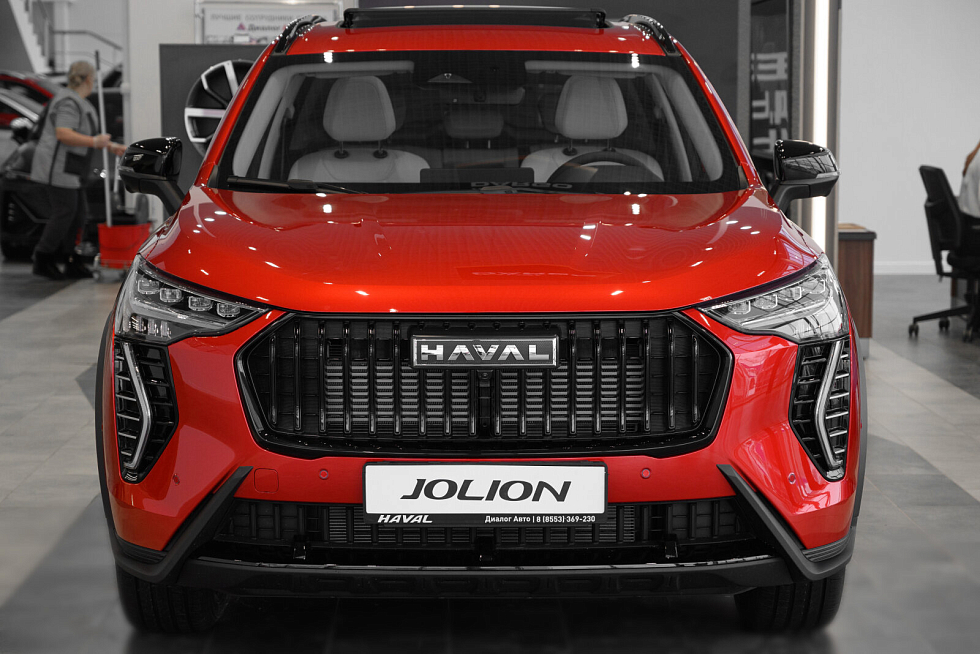 Haval Jolion Tech+, красный