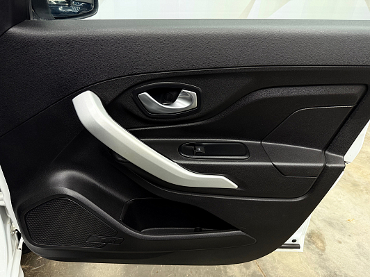 Lada (ВАЗ) XRAY Exclusive (2018), 2017 года, пробег 179484 км