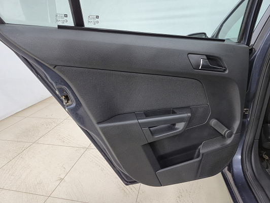 Opel Astra, 2009 года, пробег 104314 км