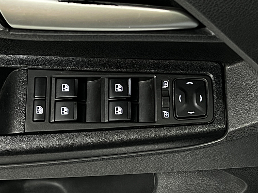 Lada (ВАЗ) Vesta Luxe, 2021 года, пробег 65000 км