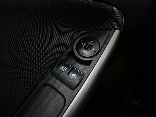 Ford Focus SYNC Edition, 2013 года, пробег 160172 км