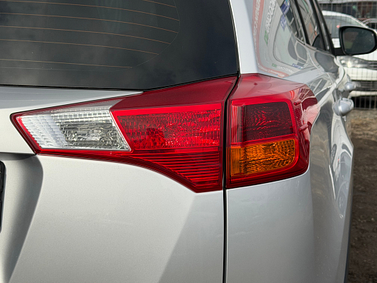 Toyota RAV4, 2013 года, пробег 141491 км