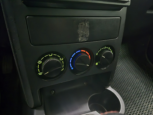 Lada (ВАЗ) Priora Норма, 2014 года, пробег 105578 км