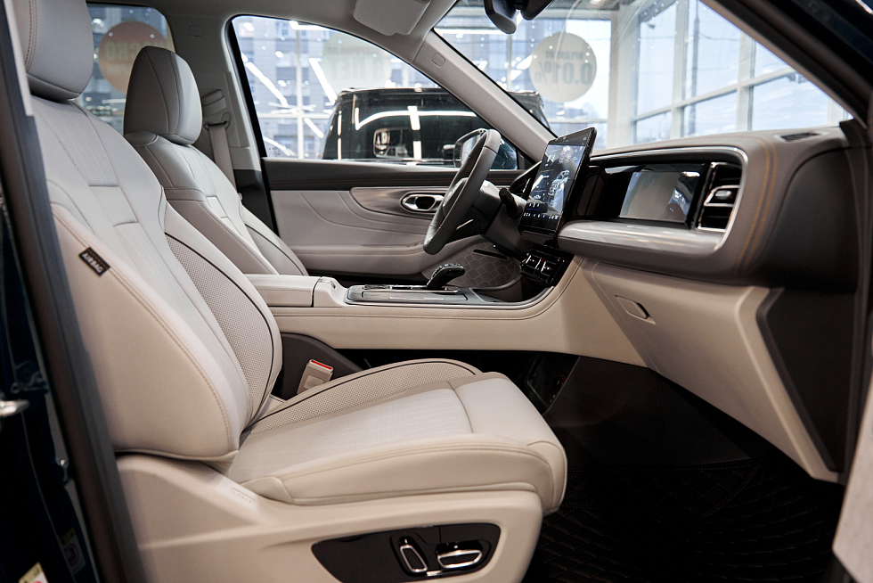 GAC GS8 GL, черный