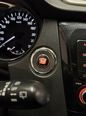 Nissan X-Trail LE+, 2015 года, пробег 160000 км