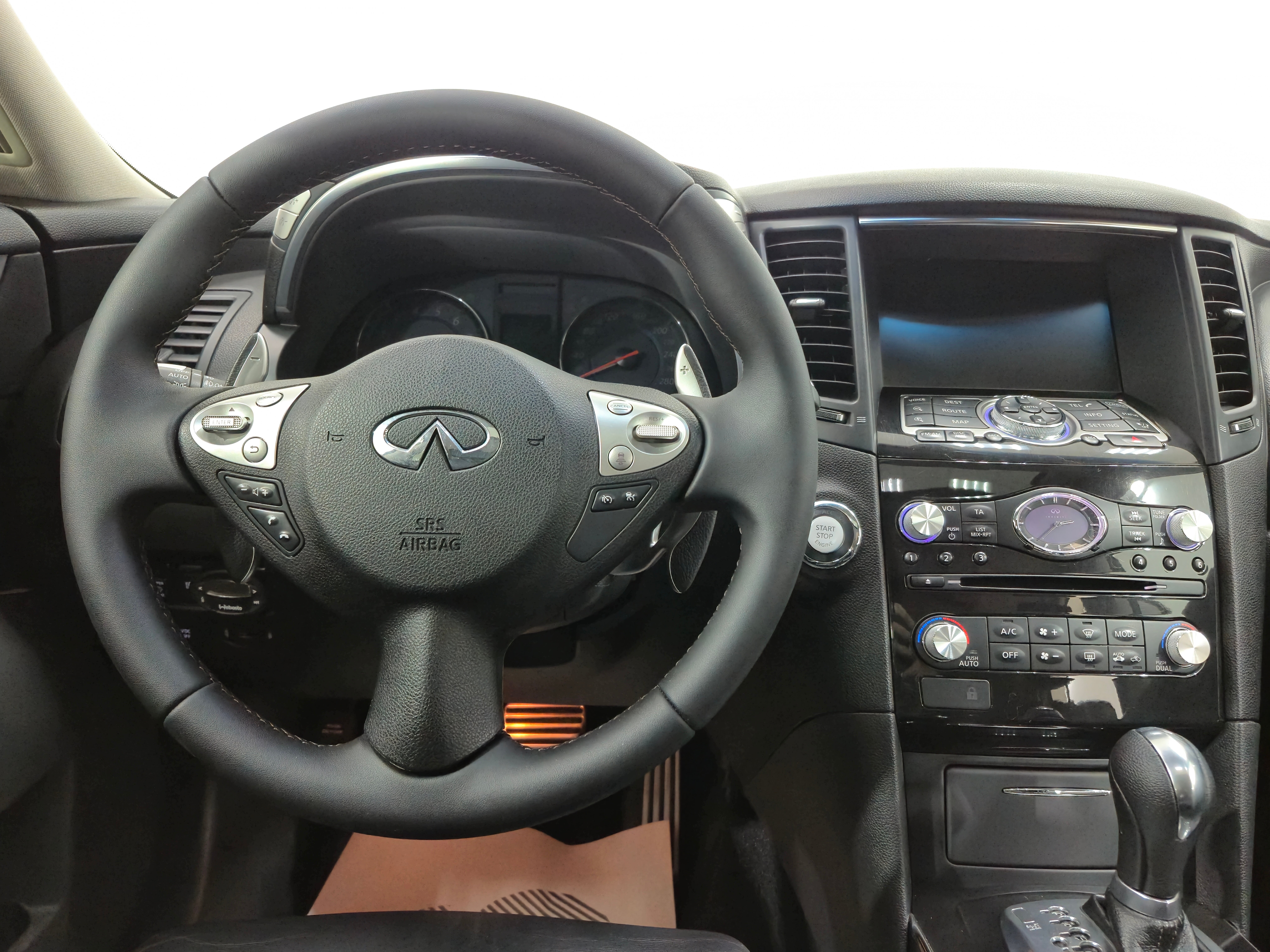 Infiniti FX Elegance + NAVI, 2010 года, пробег 212298 км