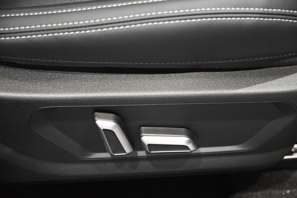 Haval Jolion Техно +, серый